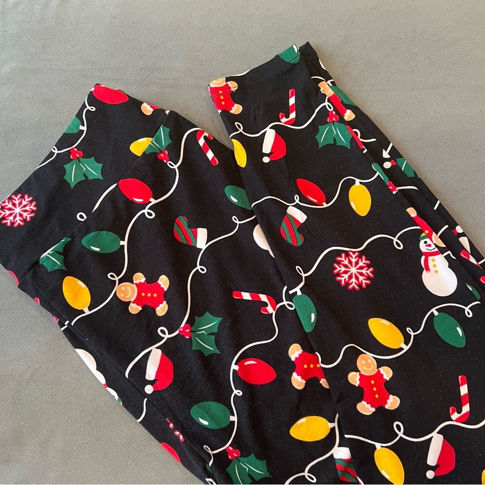 Holiday Patterned Leggings